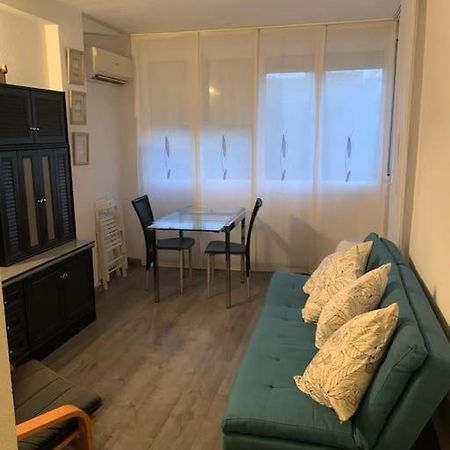Apartamento En Carihuela Apartment ตอร์เรโมลิโนส ภายนอก รูปภาพ